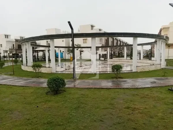 1 Kanal Residential Plot for sale in Sector G, DHA Gujranwala — photo 5