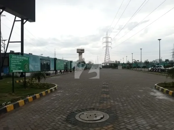1 Kanal Residential Plot for sale in Sector G, DHA Gujranwala — photo 4