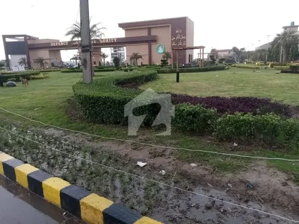10 Marla Residential Plot for sale in Sector L, DHA Gujranwala — photo 2
